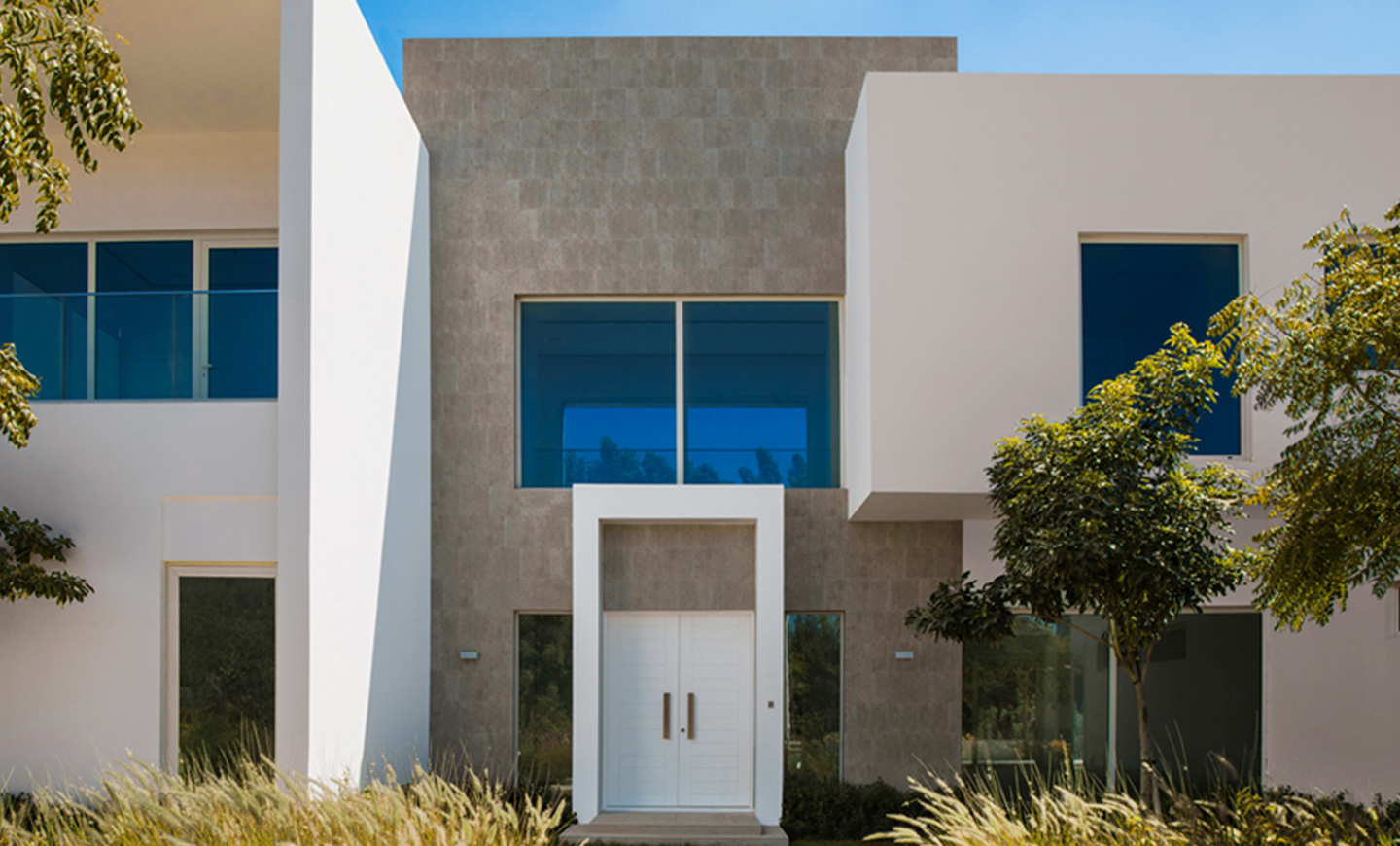 Exterior paint that lasts and protects its home by Jotun Middle East