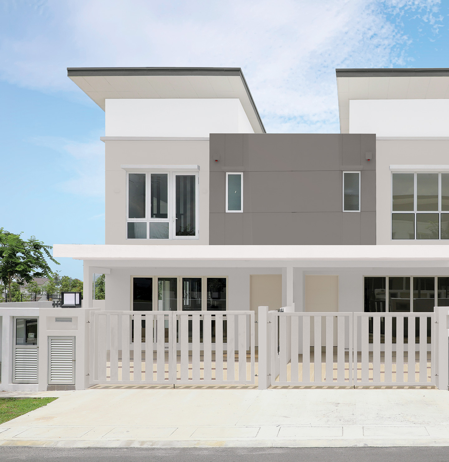 Jotun 7236 Chi 0520 Empire 1462 Evening Sky