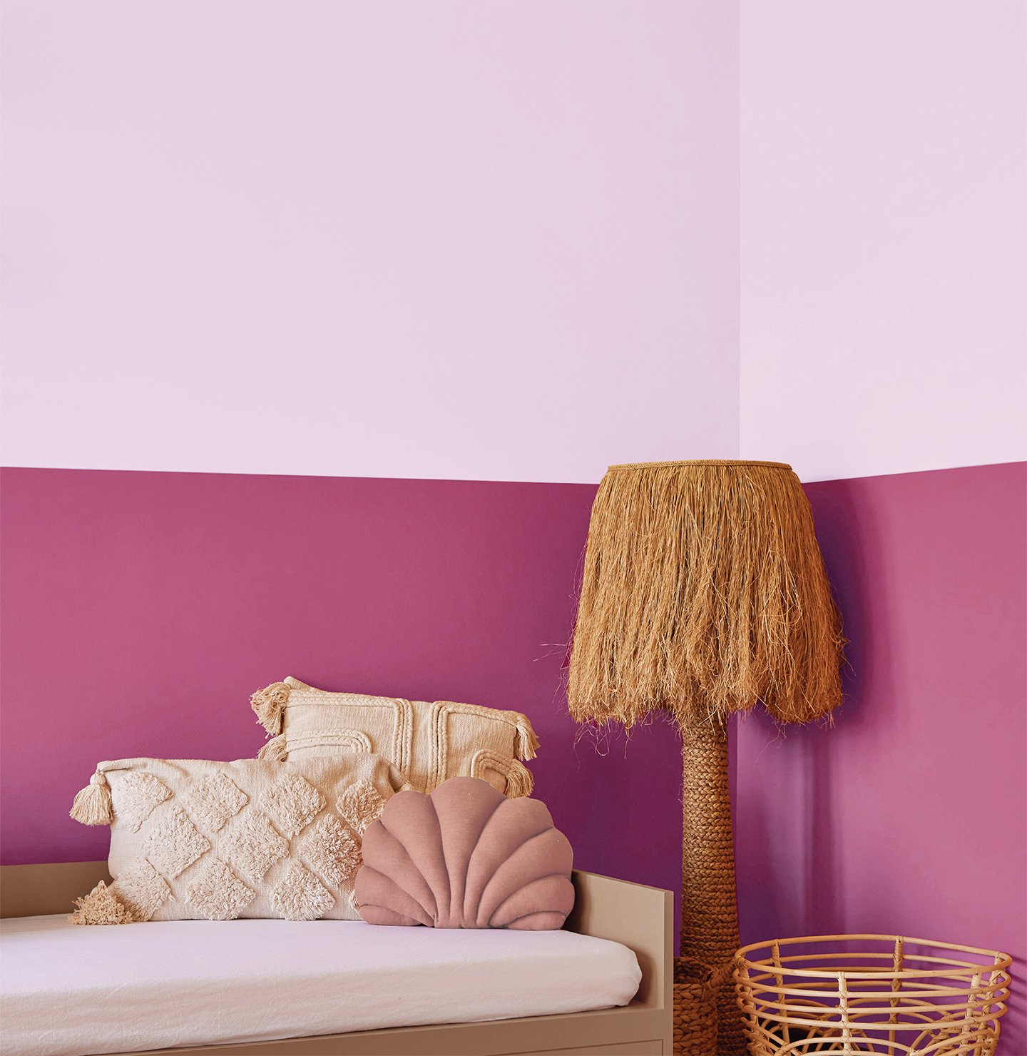 Jotun 3419 Blushing Ballet 3433 Magenta Glow