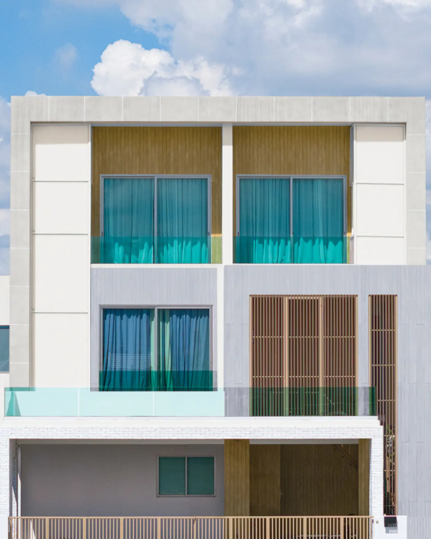 Jotun 4067 Misty Sea