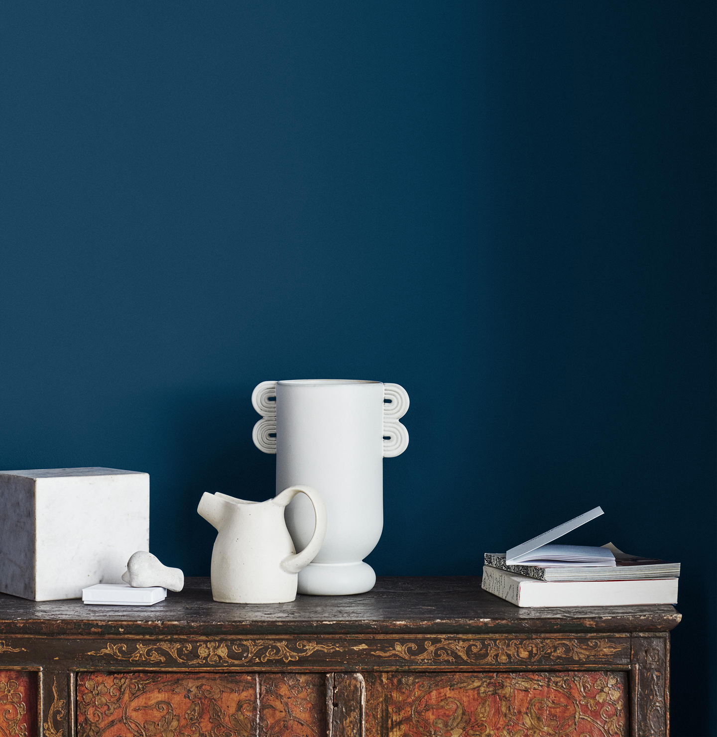 De Belles couleurs pour votre salon - 4863 STATEMENT BLUE - Jotun Moyen ...