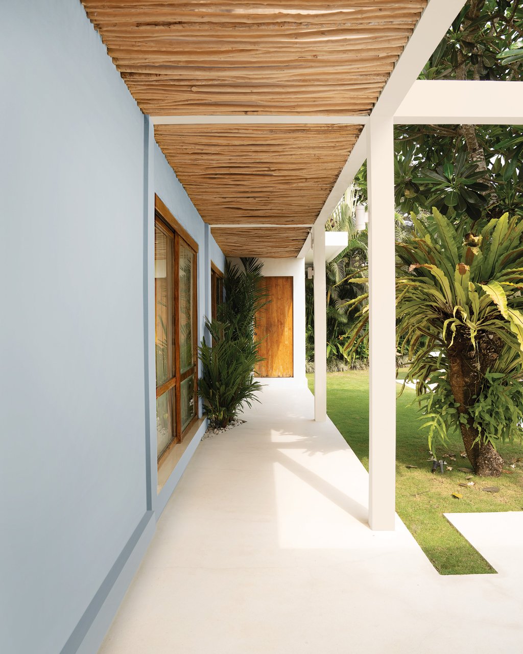 Jotun 4067 Misty Sea 1235 White Sand