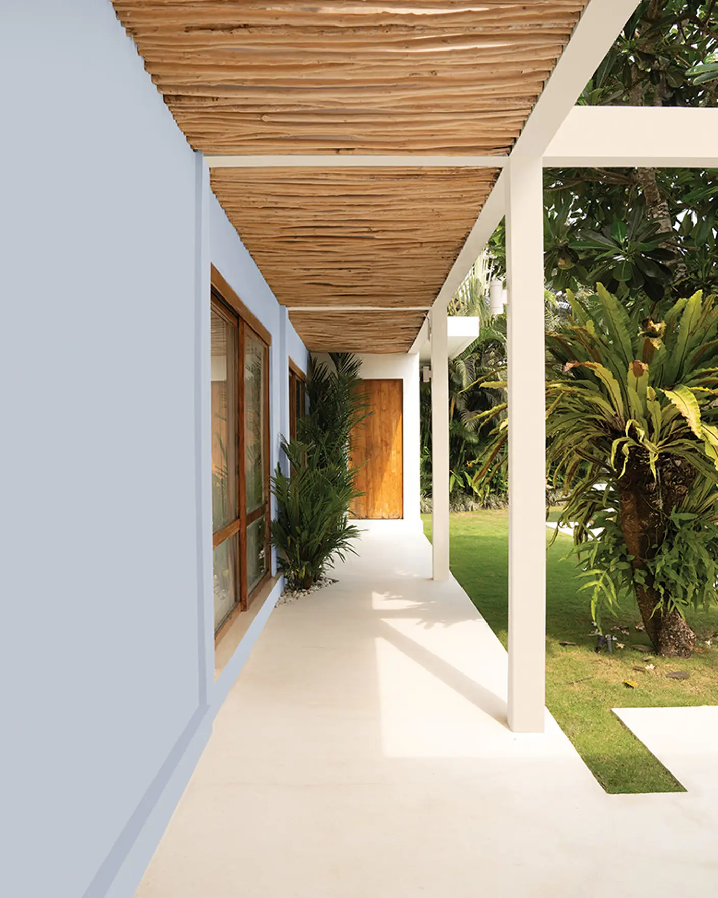 Jotun 4067 Misty Sea 1235 White Sand