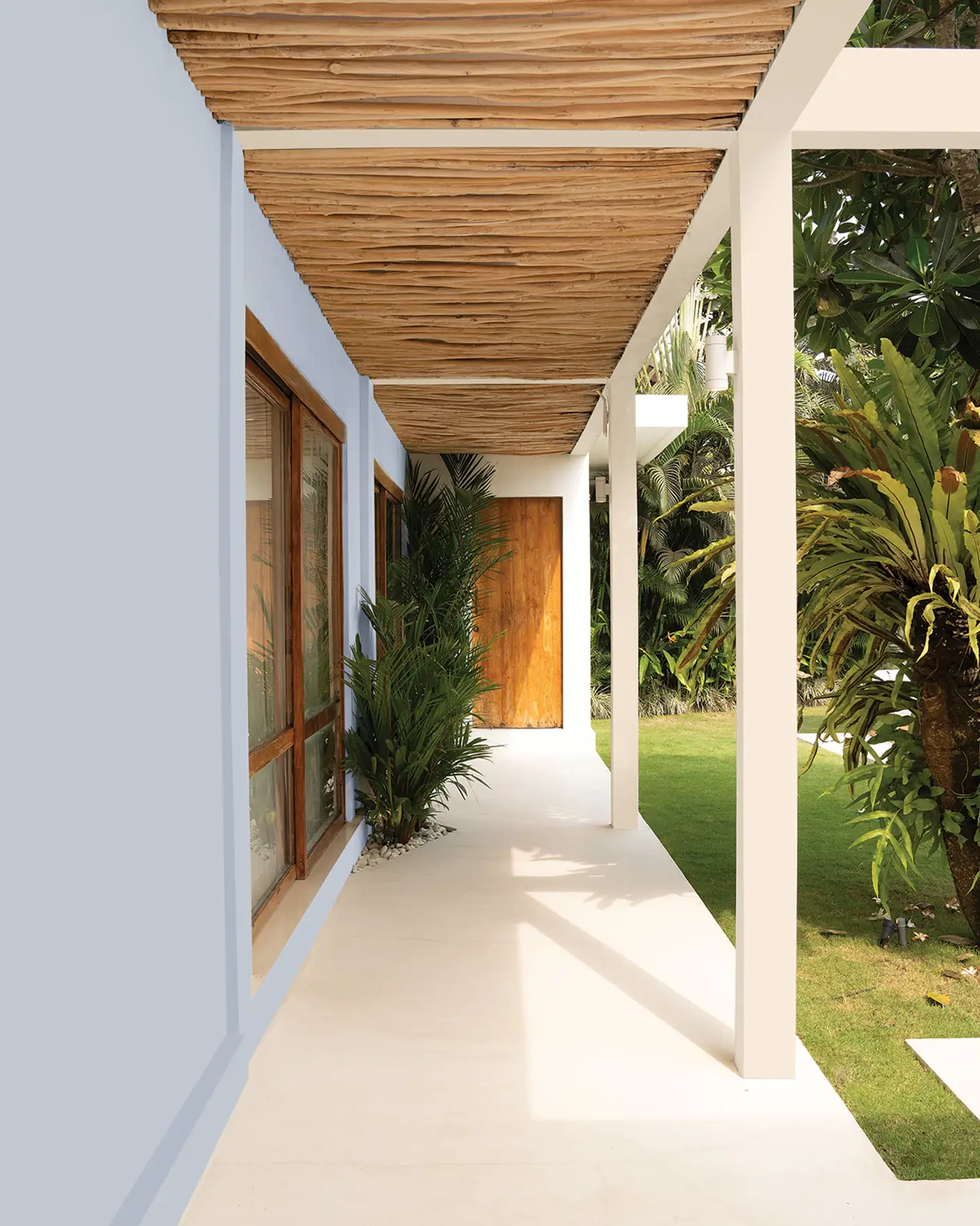 Jotun 4067 Misty Sea 1235 White Sand