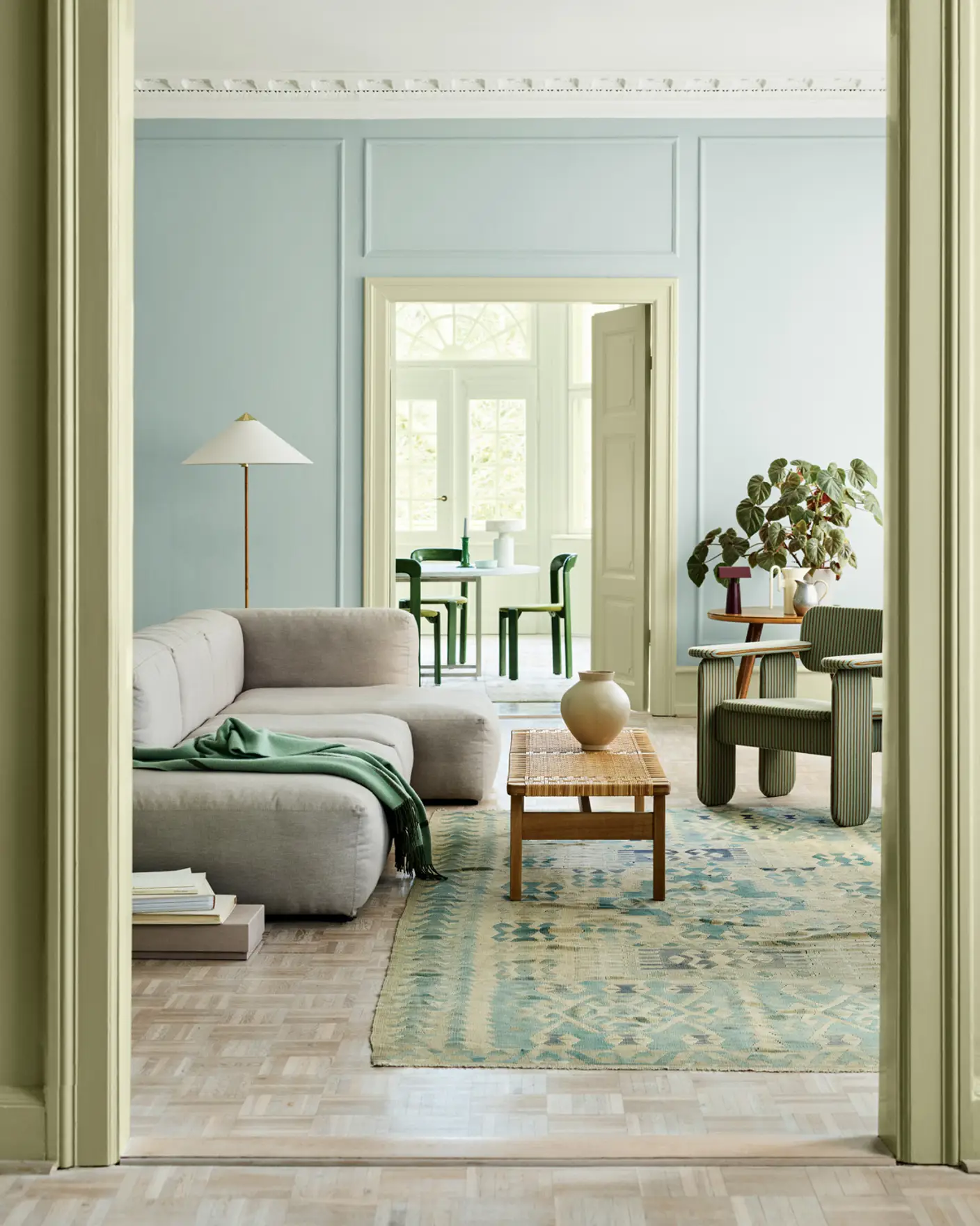 JOTUN 8596 Sunny Green - 6167 Spring Breeze - 9918 Classic White