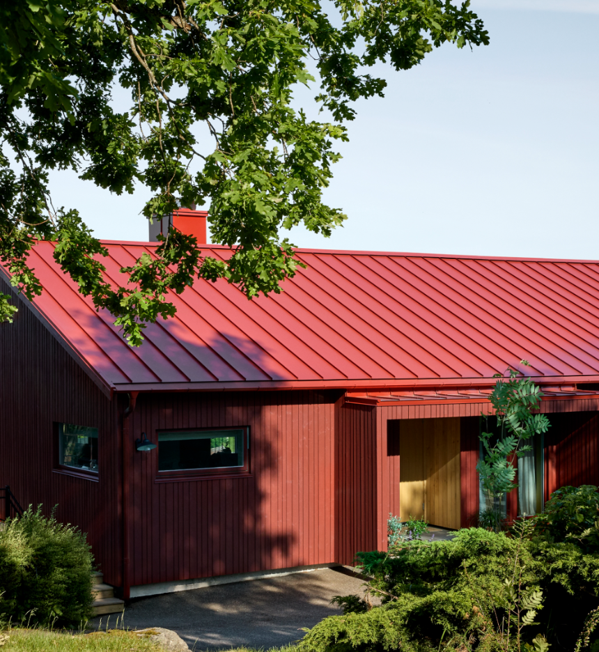 Rødt hus malt i Jotun Villvin