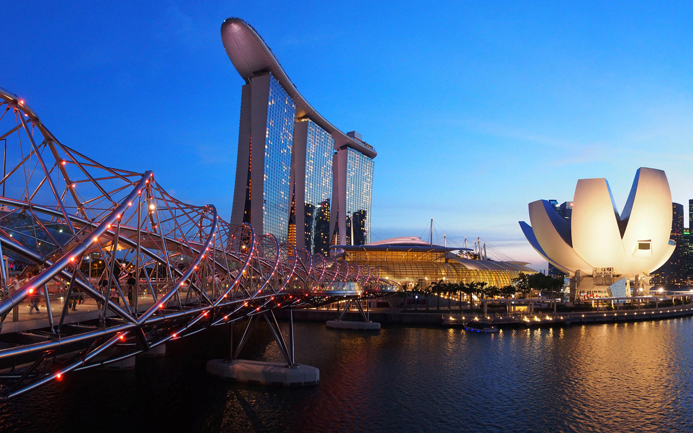 Jotun reference case Abu Dhabi Exhibition Centre