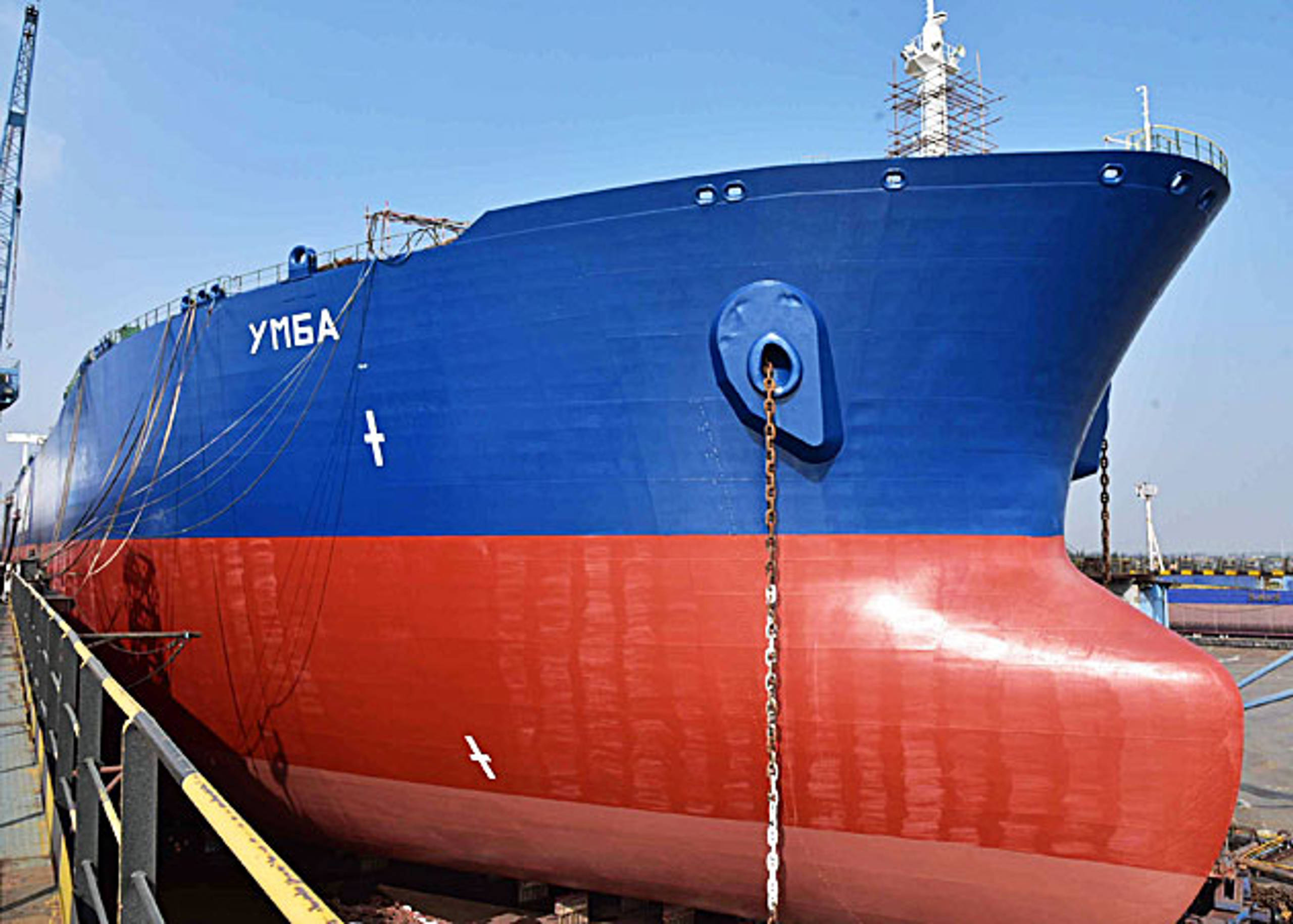 The oil tanker Umba was coated with Jotun products