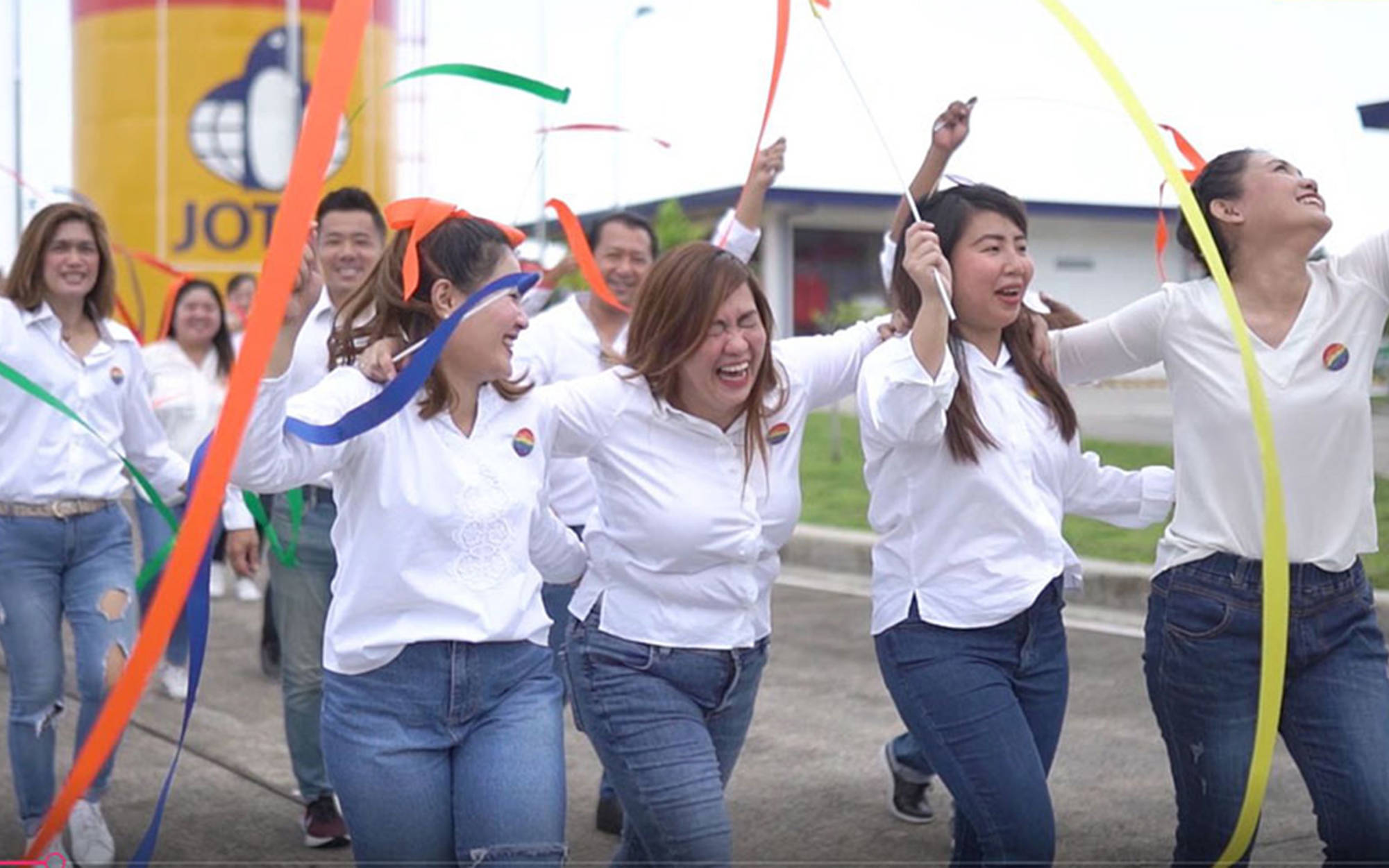 Joyful employees at Jotun Philippines